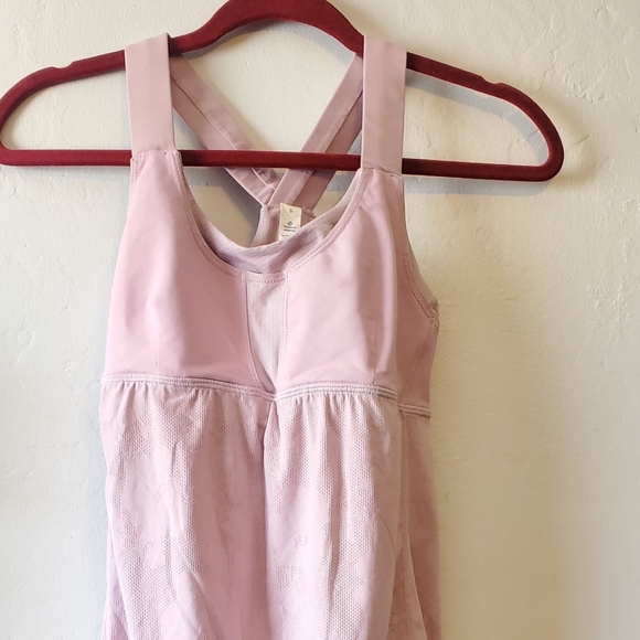 Lululemon - Picture 7 of 8